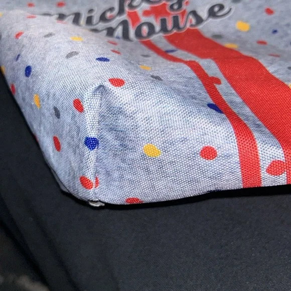 Disney Tote with Mickey print and top zipper closure - Picture 4 of 9